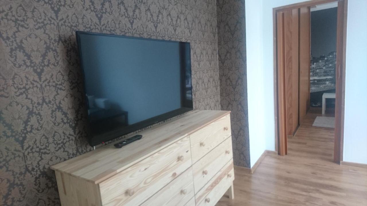 Apartament nad Stonehenge Appartement Dąbrowa Górnicza Buitenkant foto